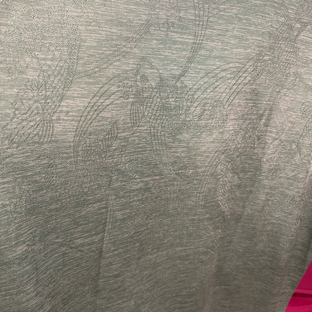 Tori Richard Green Dress Shirt with Textured Fabric - Picture 6 of 6